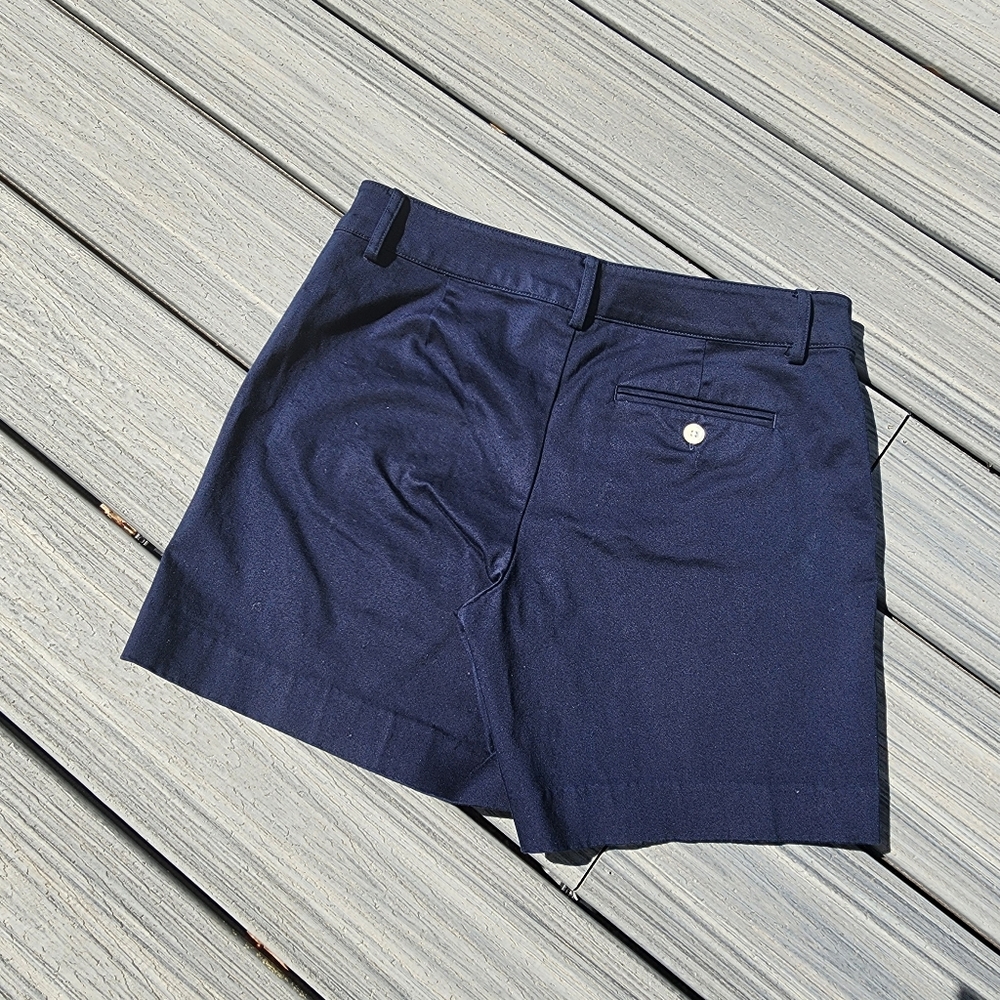Sz 8 Chaps navy classic shorts - Picture 4 of 7